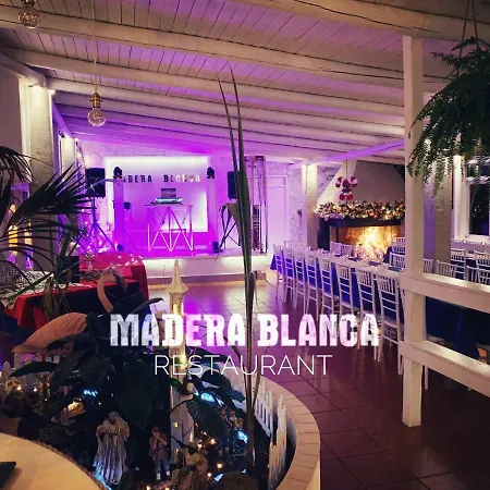Couette-café Madera Blanca *