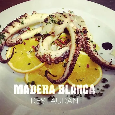 Couette-café Madera Blanca *