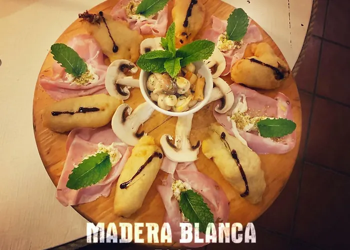 Madera Blanca San Nicandro Garganico