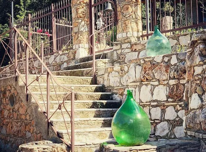 Madera Blanca San Nicandro Garganico